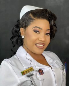 Can a microbiologist become a nurse?