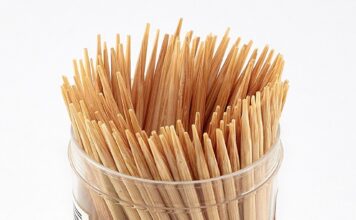 Toothpick side effects: What are the disadvantages of toothpicks? Toothpick side effects: What are the disadvantages of toothpicks?