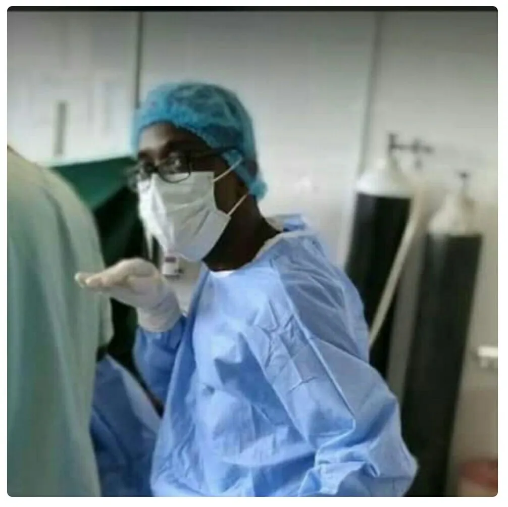 Doctor collapses & dies in FMC Yenogoa